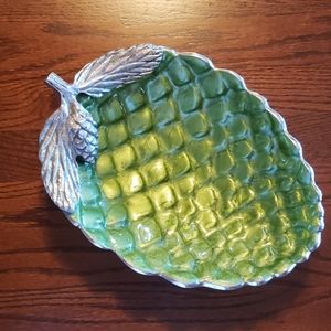 Julia Knight Pine Cone 11" serving bowl